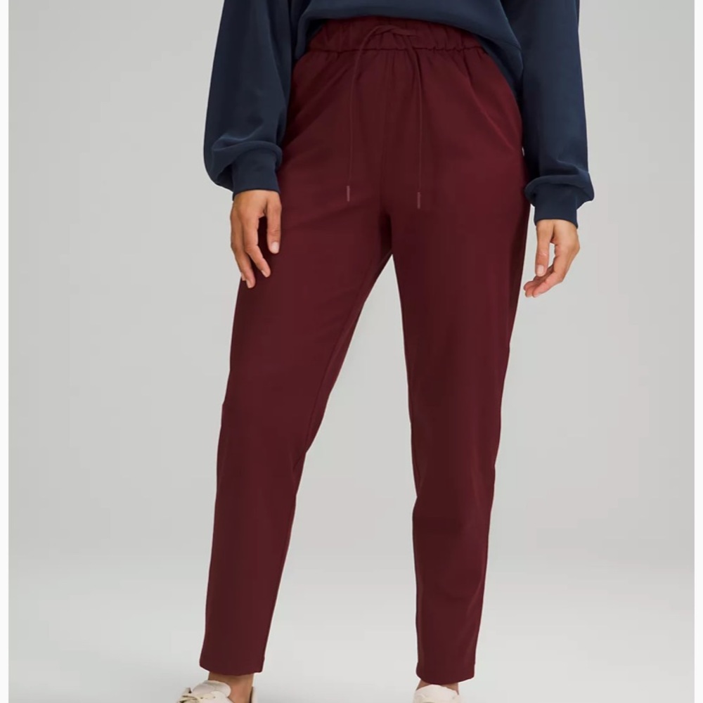 Lululemon Stretch High Ride pant 7/8 length